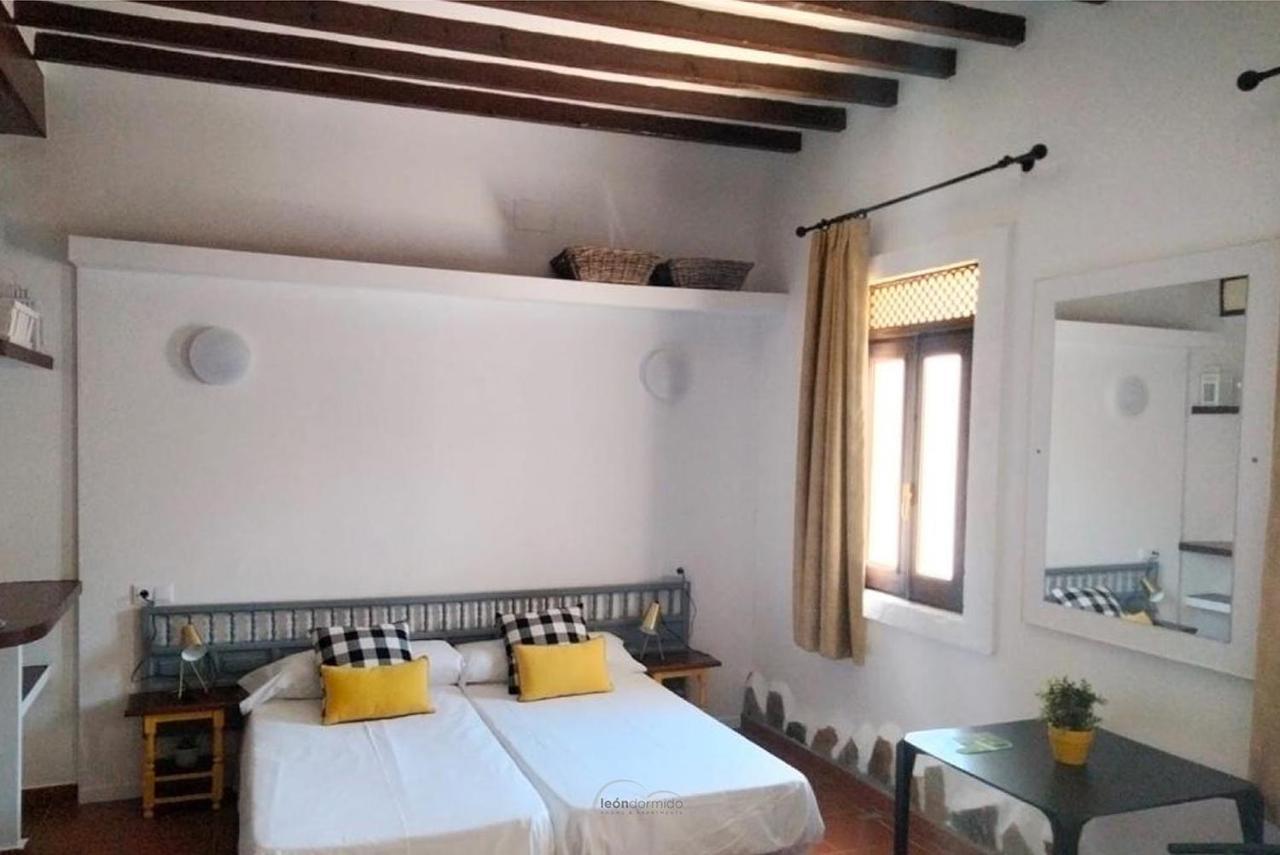 Leon Dormido Rooms & Apartments Polop Buitenkant foto