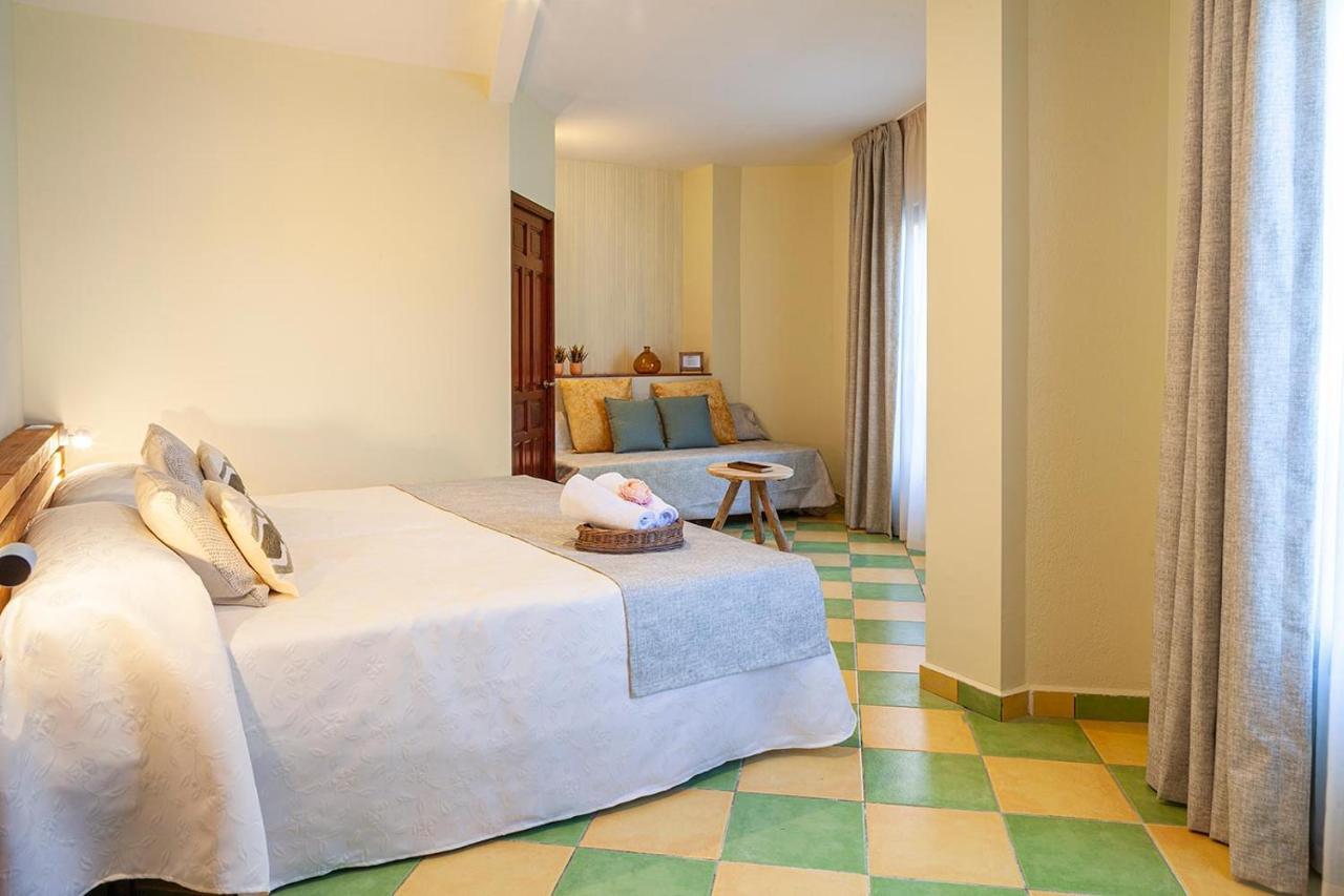 Leon Dormido Rooms & Apartments Polop Buitenkant foto