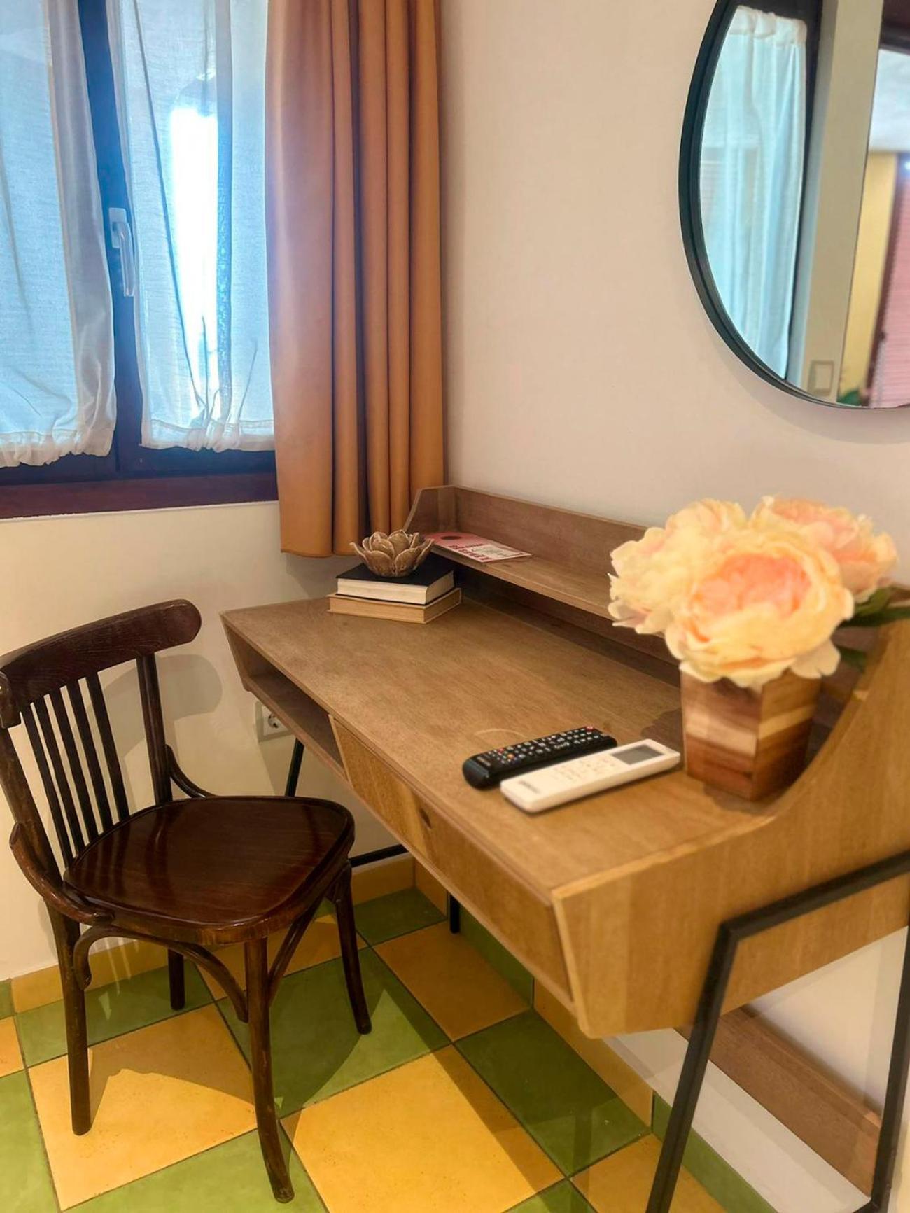 Leon Dormido Rooms & Apartments Polop Buitenkant foto
